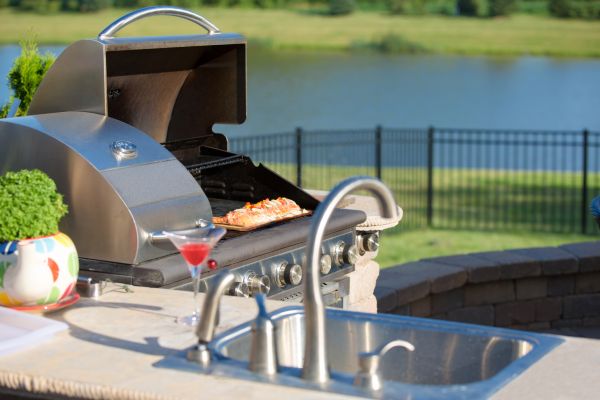 Outdoor Kitchen Plumbing in Lincoln