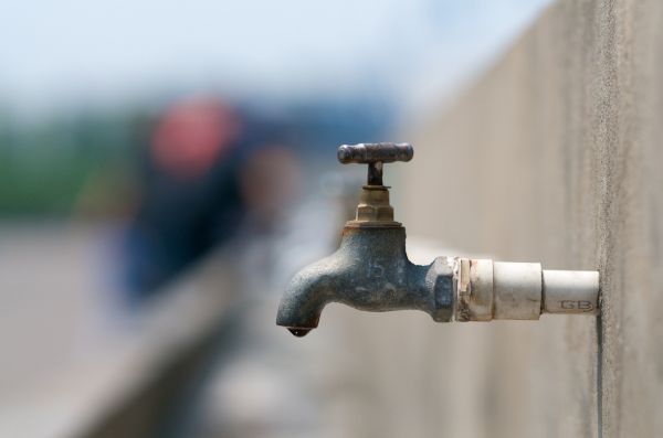 Outdoor Faucet Plumbing in Lincoln