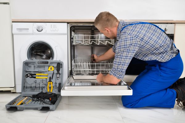 Dishwasher Pipe Repair in Lincoln